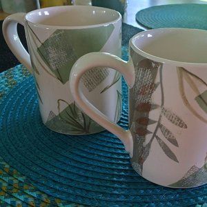 2 Corelle Textured Leaves Stoneware Coffee Mugs Green Leaves Geometric Shapes